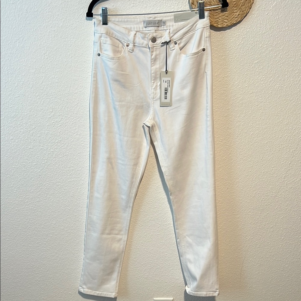 NEW Just USA White Mid-Rise Slim Straight Jeans - Size 10